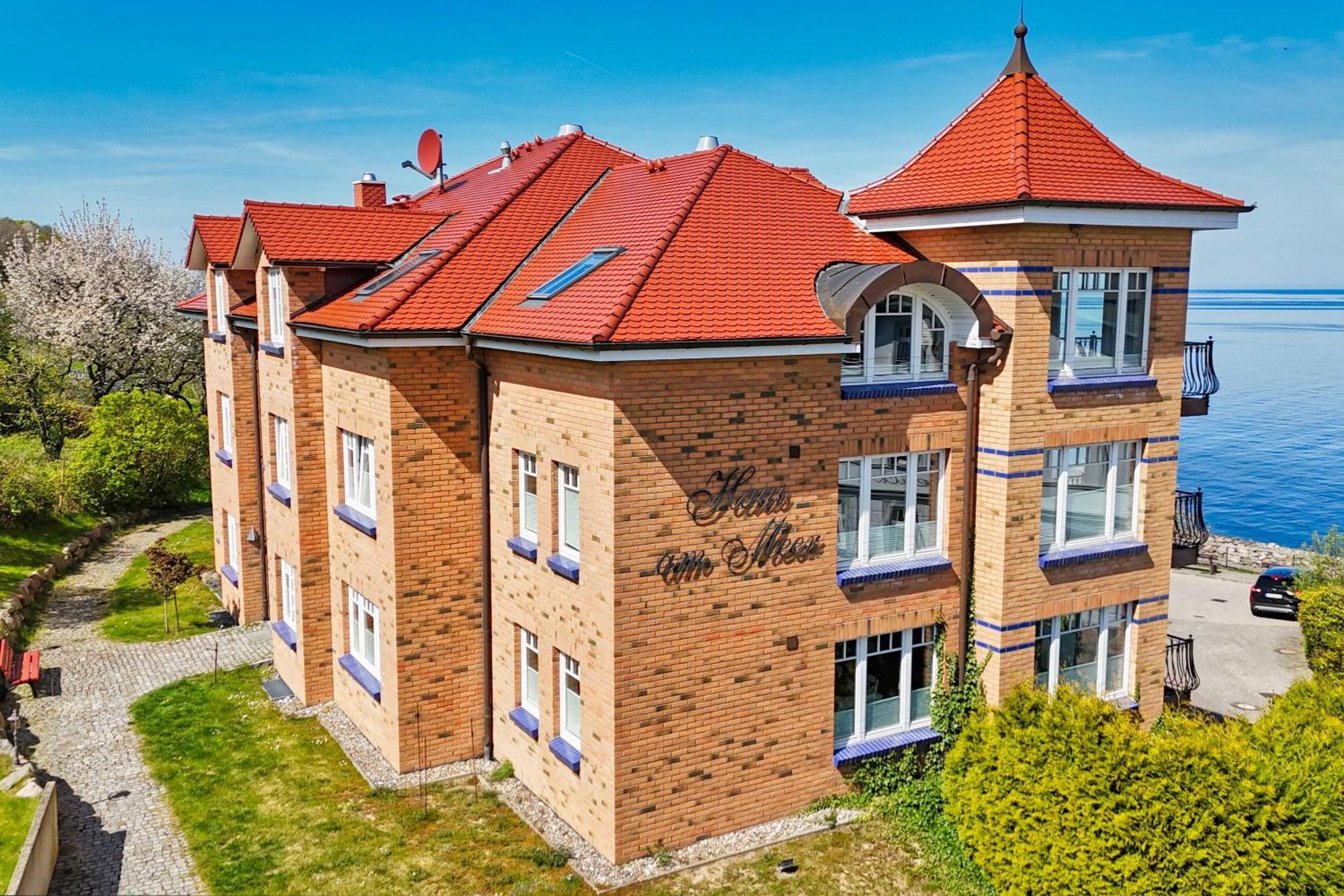 Ferienwohnung Mit Traumhaftem Meerblick - Haus Am Meer Fewo 10 Lohme Exteriör bild